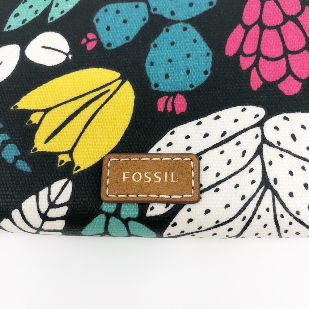Fossil | Eliza Clutch Wallet Dark Floral Print Zip - Picture 5 of 7